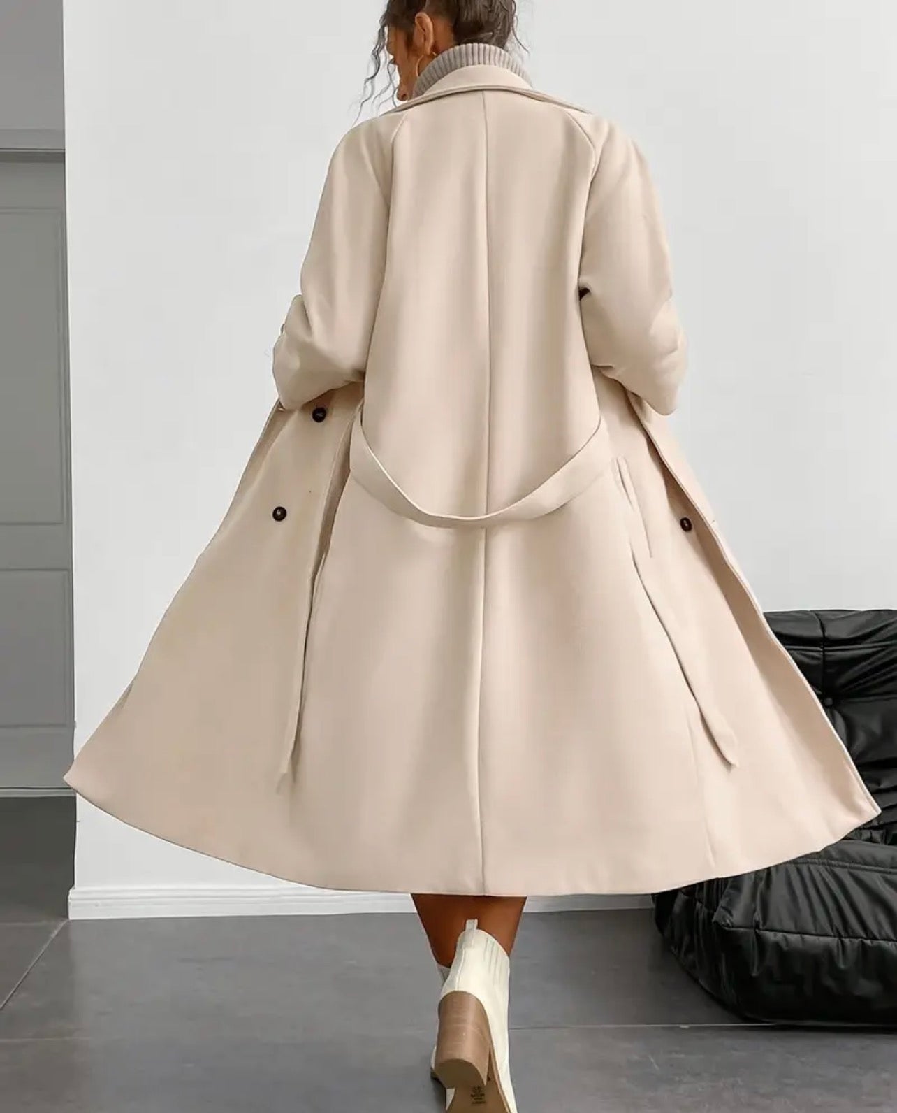 Elegant Long Tweed Coat with Belt & Asymmetrical Hem